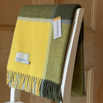 Tweedmill Multi Check Lemon & Green Knee Rug or Small Blanket Pure New Wool