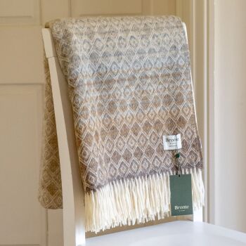 BRONTE by Moon British Wool Ombre Diamond Lambswool Throw - Natural Beige
