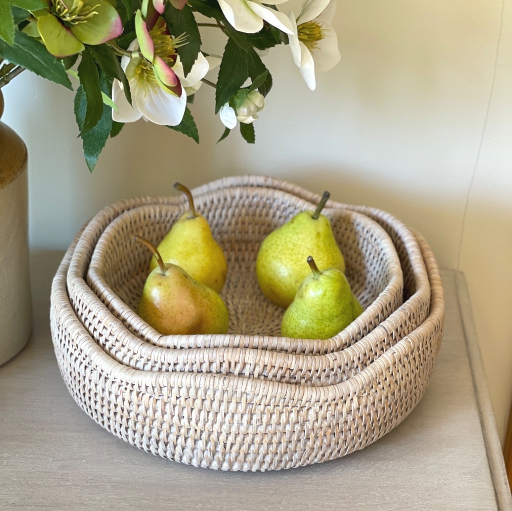 Rattan Wicker Artisan Scallop Bowl Basket - Natural Whitewash
