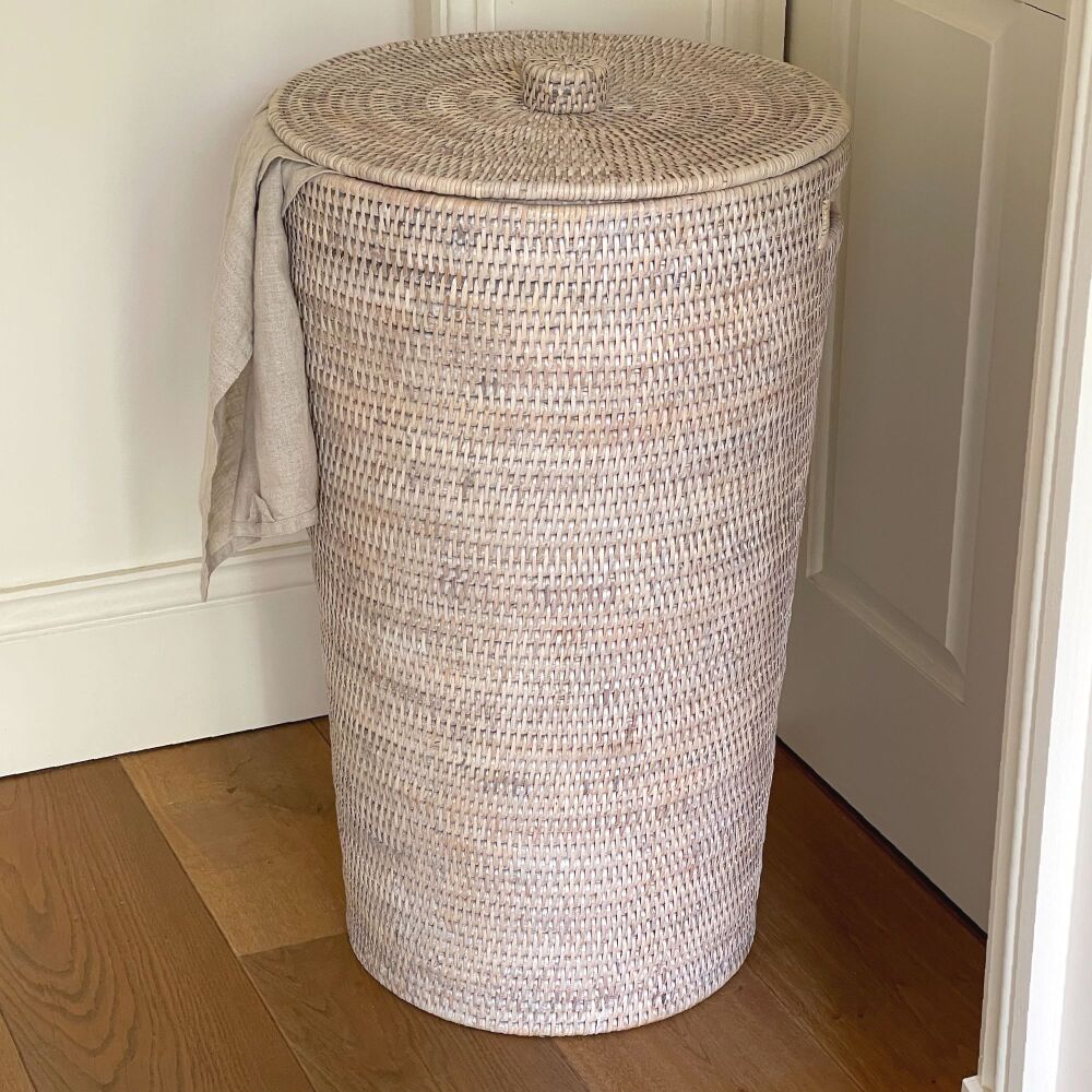 Rattan Wicker Artisan Round Laundry Basket with Lid - Natural Whitewash