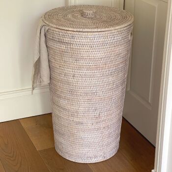 Rattan Wicker Artisan Round Laundry Basket with Lid - Natural Whitewash
