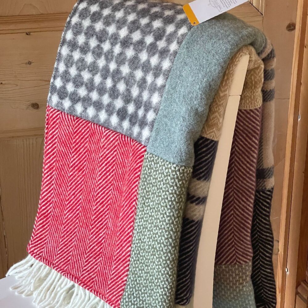 Tweedmill Patchwork Quilt Pure New Wool Throw/Blanket - Extra Large