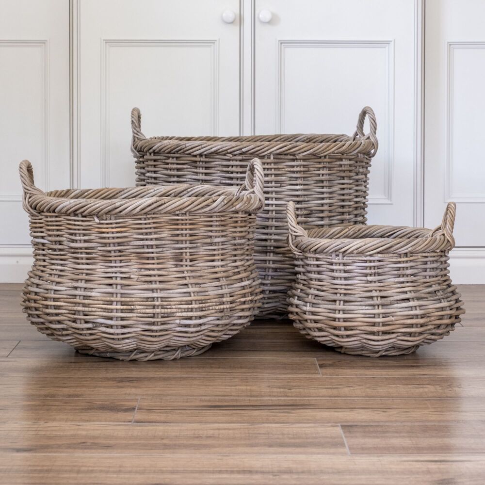 Rattan Wicker Round Shaped Storage / Laundry Basket - Natural