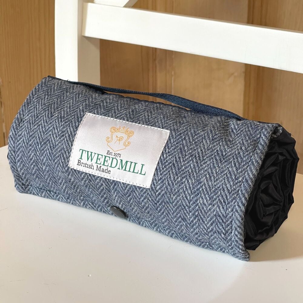 WATERPROOF Backed Picnic Rug COMPACT WALKER Blue Herringbone Tweed Wool Sma