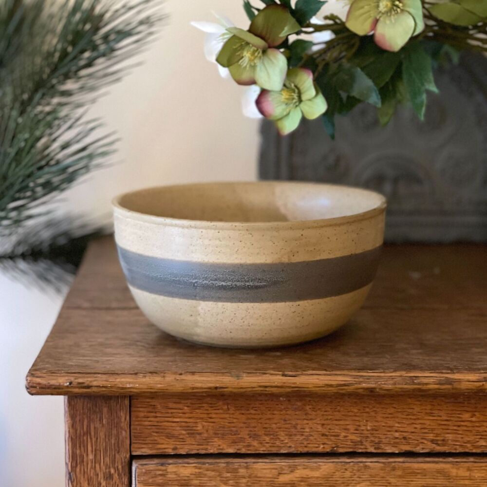 Artisan Natural Pottery Stoneware Bowl - Beige & Olive Green