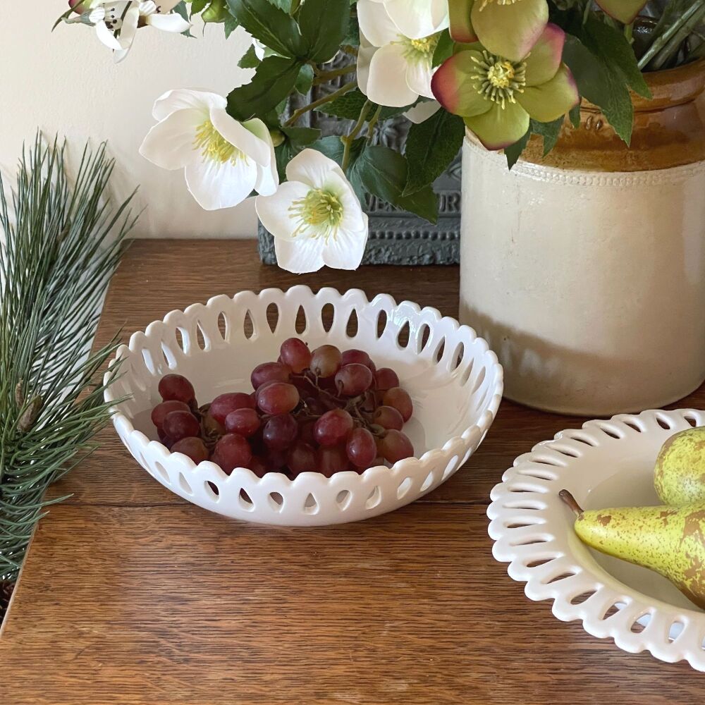 Porcelain Decorative Bowl Filigree Design for Fruit or Serving - 21 cm