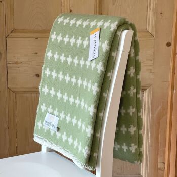 Tweedmill Blanket Stitch Fern Green & Cream Cross Pure New Wool Throw Blanket - Large