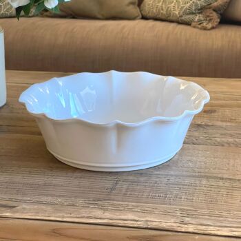 Wavy Edge Large Fine Stoneware Serving Bowl in White - 30 cm