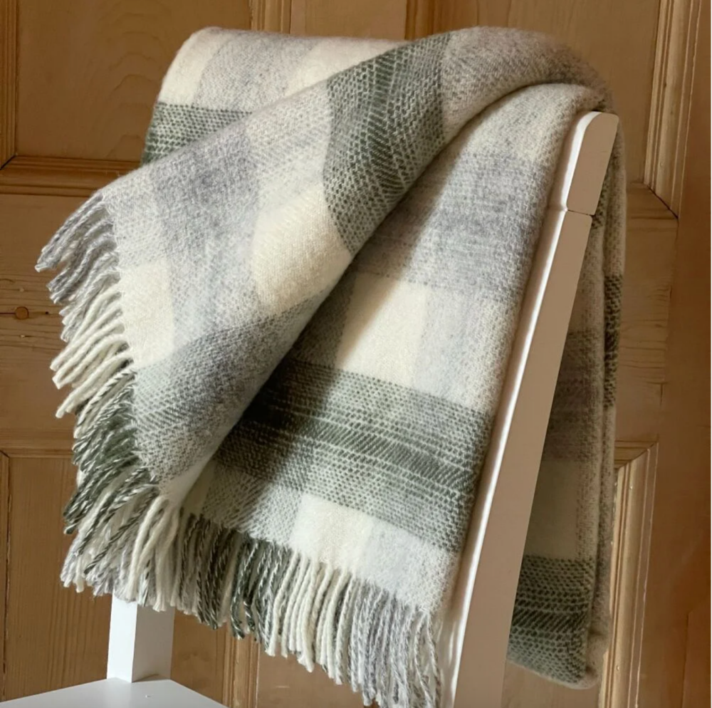 Tweedmill Meadow Check Olive Green Knee Rug or Small Blanket Pure New Wool