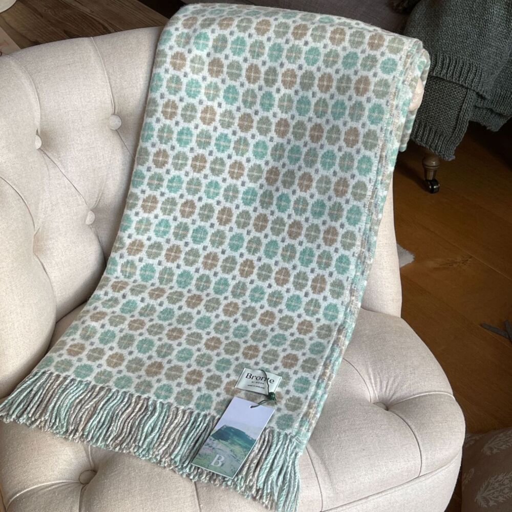 BRONTE by Moon Milan Mint Green Throw in Supersoft Merino Lambswool