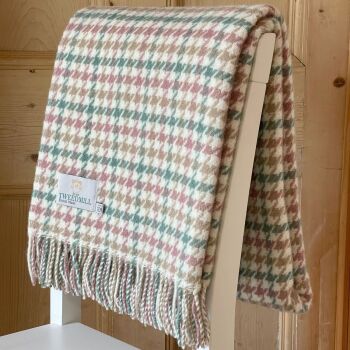 Tweedmill Houndstooth Coastland Pure New Wool Throw / Blanket