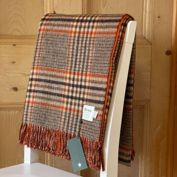 BRONTE by Moon Estate Check Orange Throw in 100% Merino Wool
