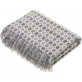 BRONTE by Moon Milan Grey Throw in Supersoft Merino Lambswool