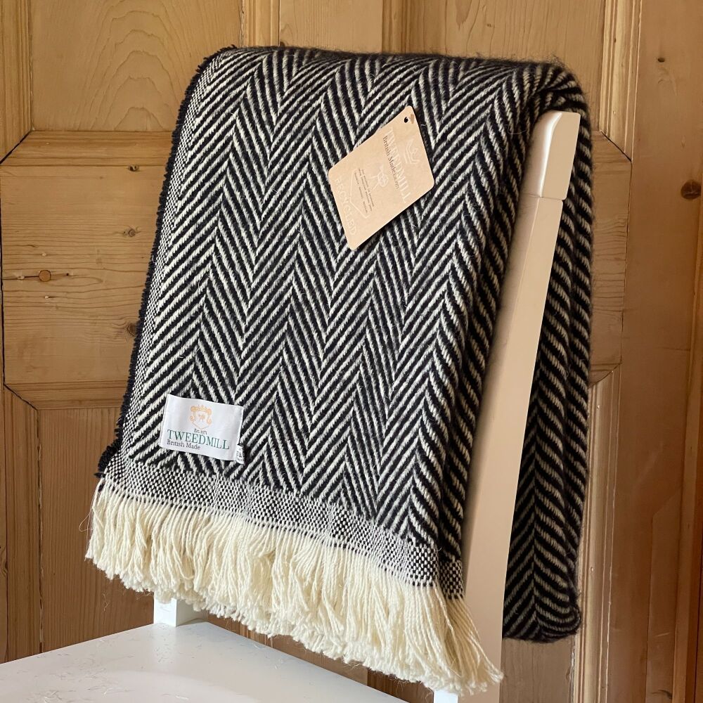 Tweedmill Recycled Herringbone Heavyweight LARGE Throw / Blanket  - Black S
