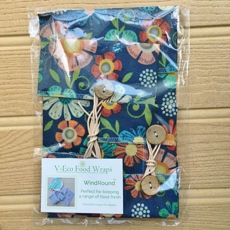 WindRound™ - Retro Flowers Blue