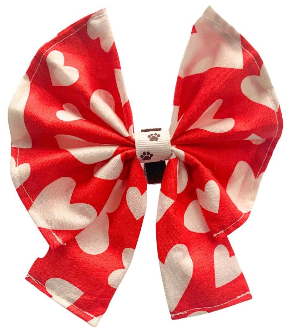 Sailor Bow - white hearts on red