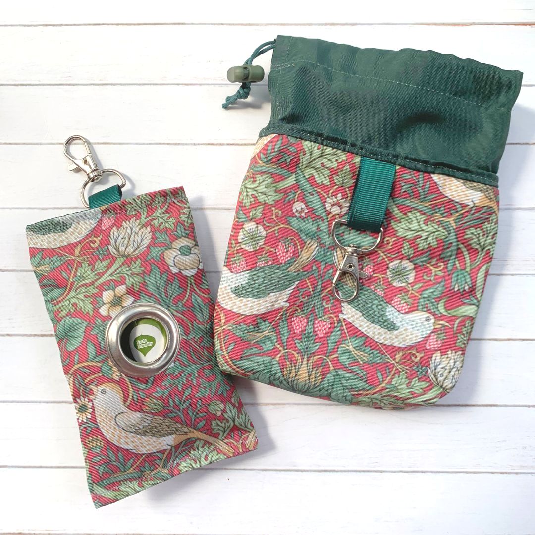 COLLAR, LEAD, POO BAG POUCH & TREAT POUCH - Strawberry Thief - Crimson