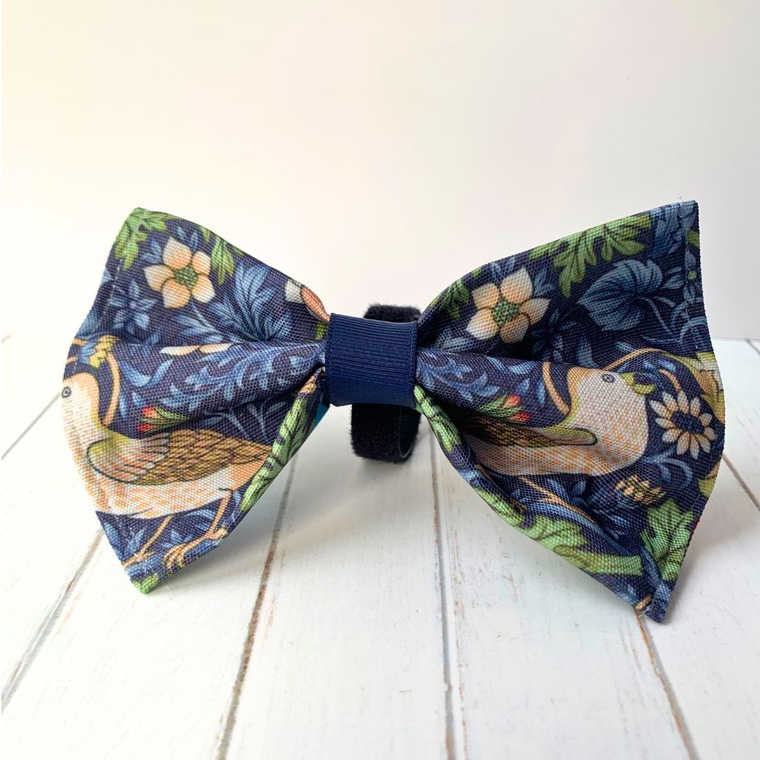 COMPLETE 5 PIECE SET - Strawberry Thief - Navy
