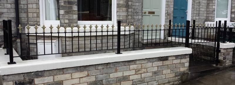 York Gates railings on coping stone