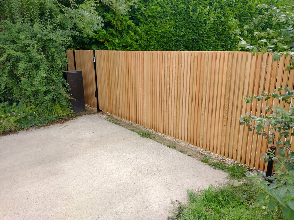 York Gates sliding gate single gate and panel in wood slats over steel fram