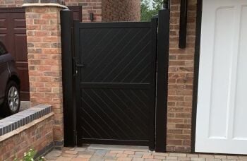 Aluminium tall single gate diagonal boards