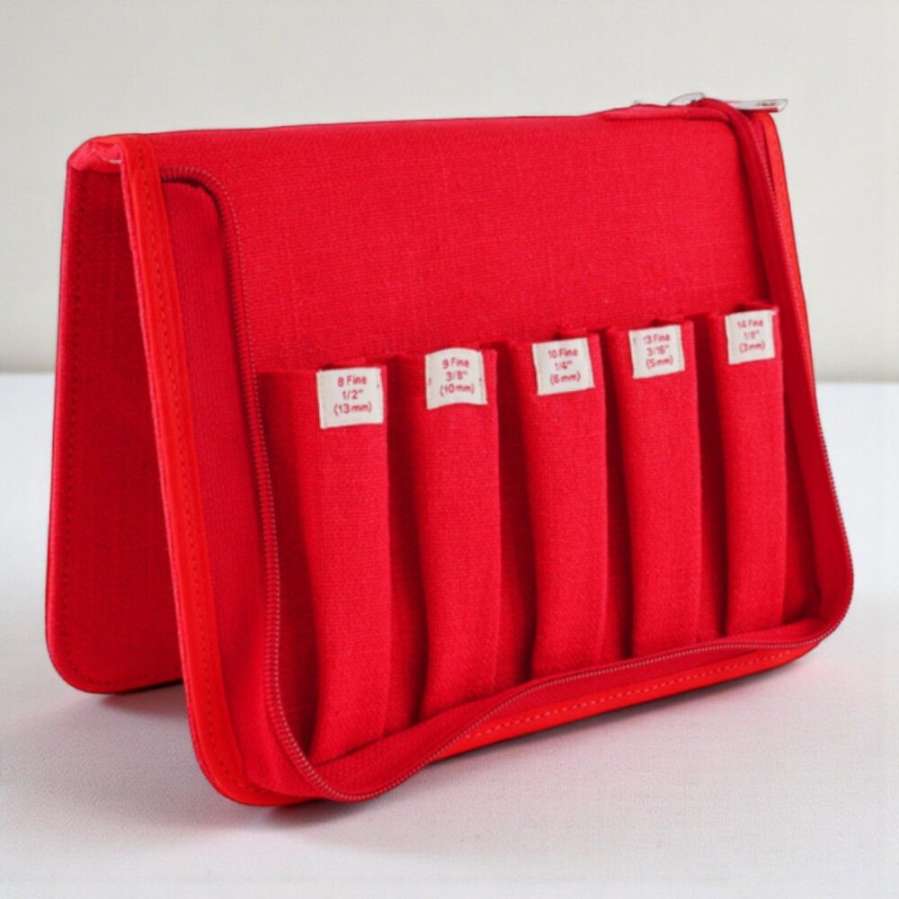 PUNCH NEEDLE CASE RED