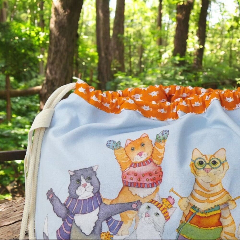 DRAWSTRING KNITTING BAG 'Kittens in Mittens' Design