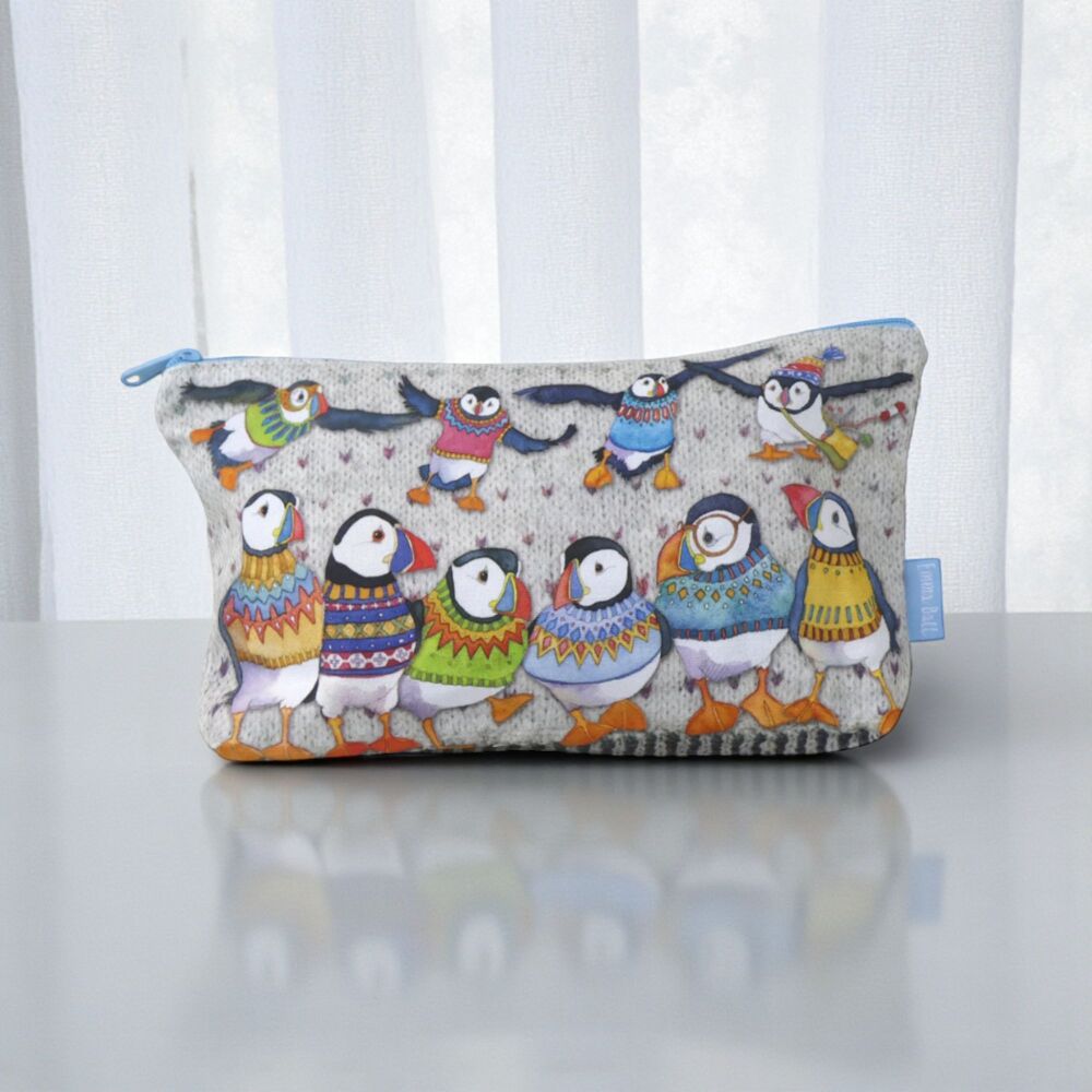 ZIPPED POUCH Woolly Puffins Design