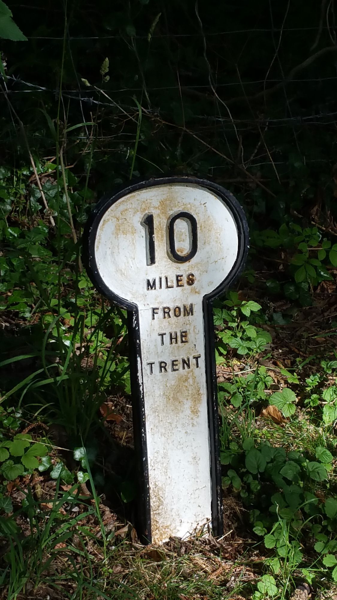 10 miles from the Trent sign
