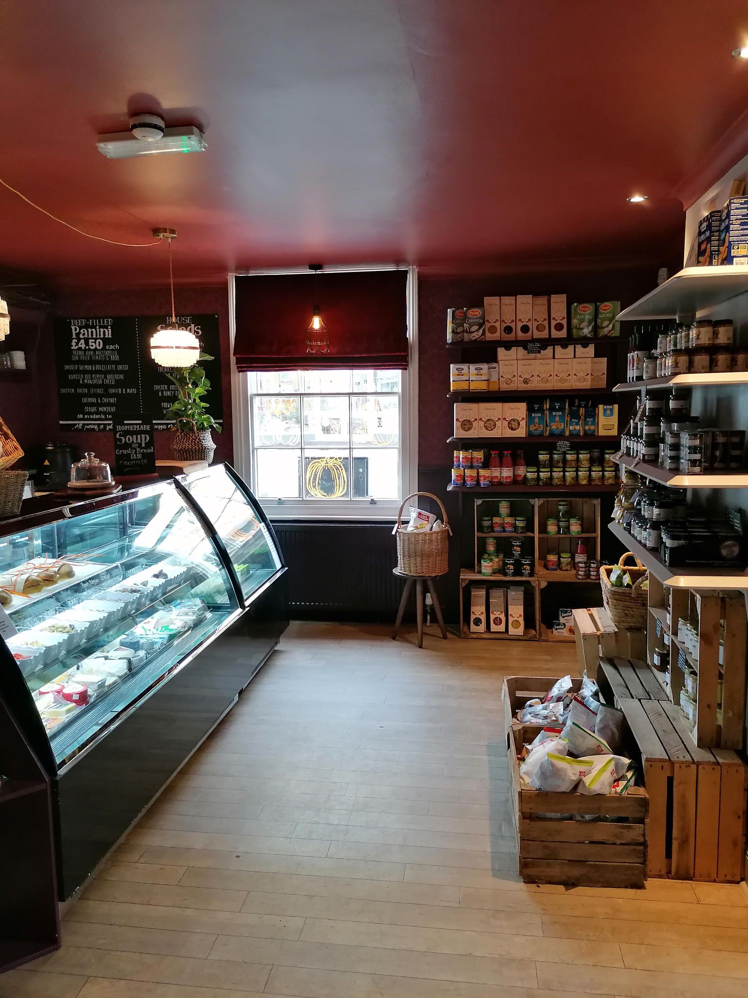 Dog friendly eateries in Leamington Spa