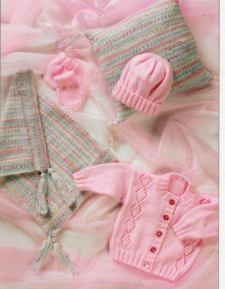 JB004 - PRAM SET BY JAMES BRET IN DOUBLE KNIT