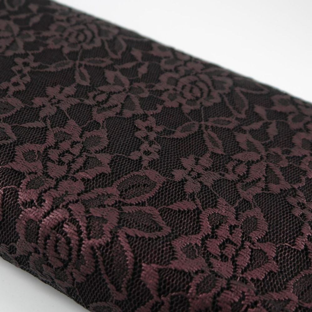 BLACK LACE WITH BURGANDY DETAIL
