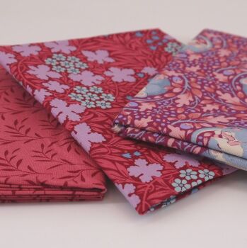 'ROSE & PLUM HIBERNATING MOUSE'-100% COTTON-TILDA FABRIC FAT QUARTER BUNDLE