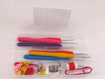 MILWARD CROCHET ACCESSORY SET