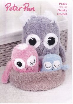 P1306 OWLS WITH NEST CROCHET PATTERN BY PETER PAN