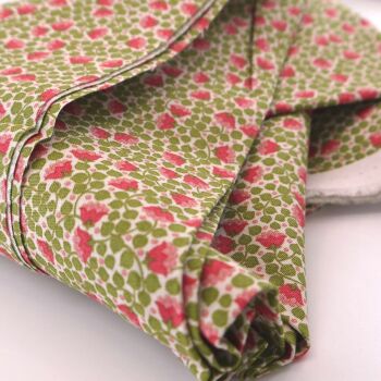 WALLFLOWER- BELL FLOWER GREEN- BY TILDA