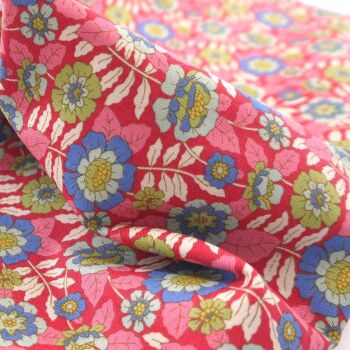 WALLFLOWER- BEVERLY PINK- BY TILDA