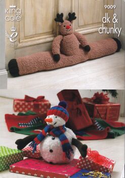 9009 RUDOLF DRAFT EXCLUDER, TREE SKIRT & SNOWMAN TOY KNITTING PATTERN BY KING COLE