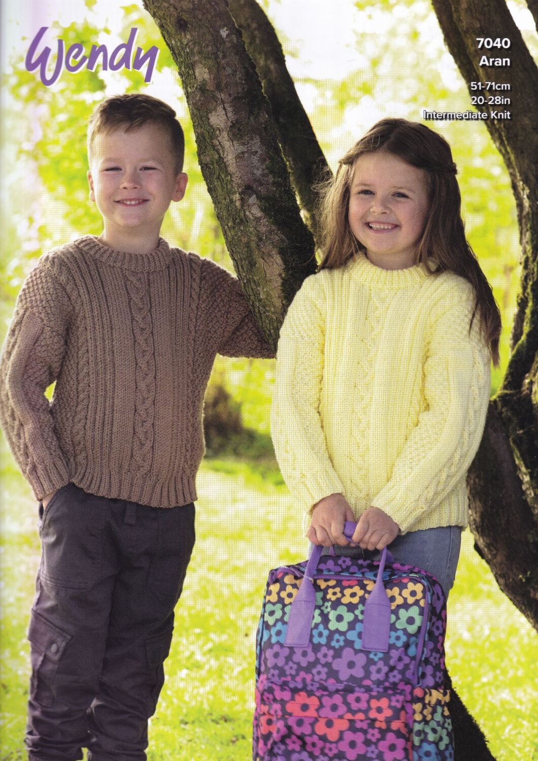 7040 CHILDS SWEATER KNITTING PATTERN BY WENDY