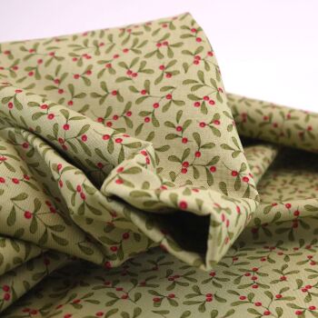 MERRY LITTLE CHRISTMAS- MISTLETOE PISTACHIO- BY TILDA
