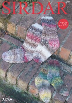 8003 SOCKS KNITTING PATTERN BY SIRDAR