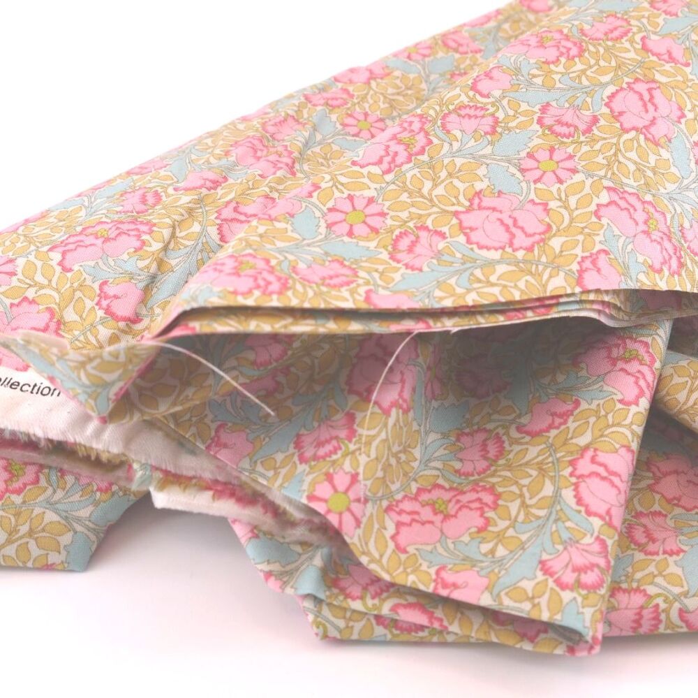 SONGBIRD- FLORA- MUSTARD- BY TILDA