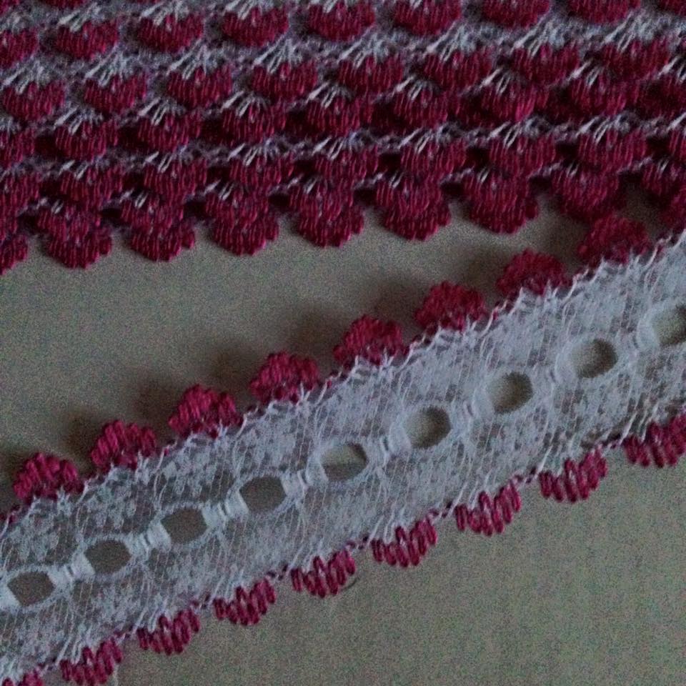 Eyelet Lace - White with Cerise (per metre)