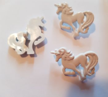 White Unicorn Button - 25mm (Pack of 3)