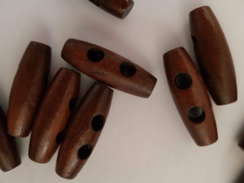 Brown Wooden Toggle 30mm (each) 