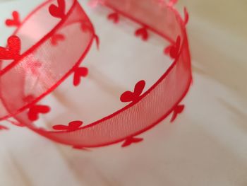 Red Heart Edge Organza Ribbon 25mm (1.5 metre pack)