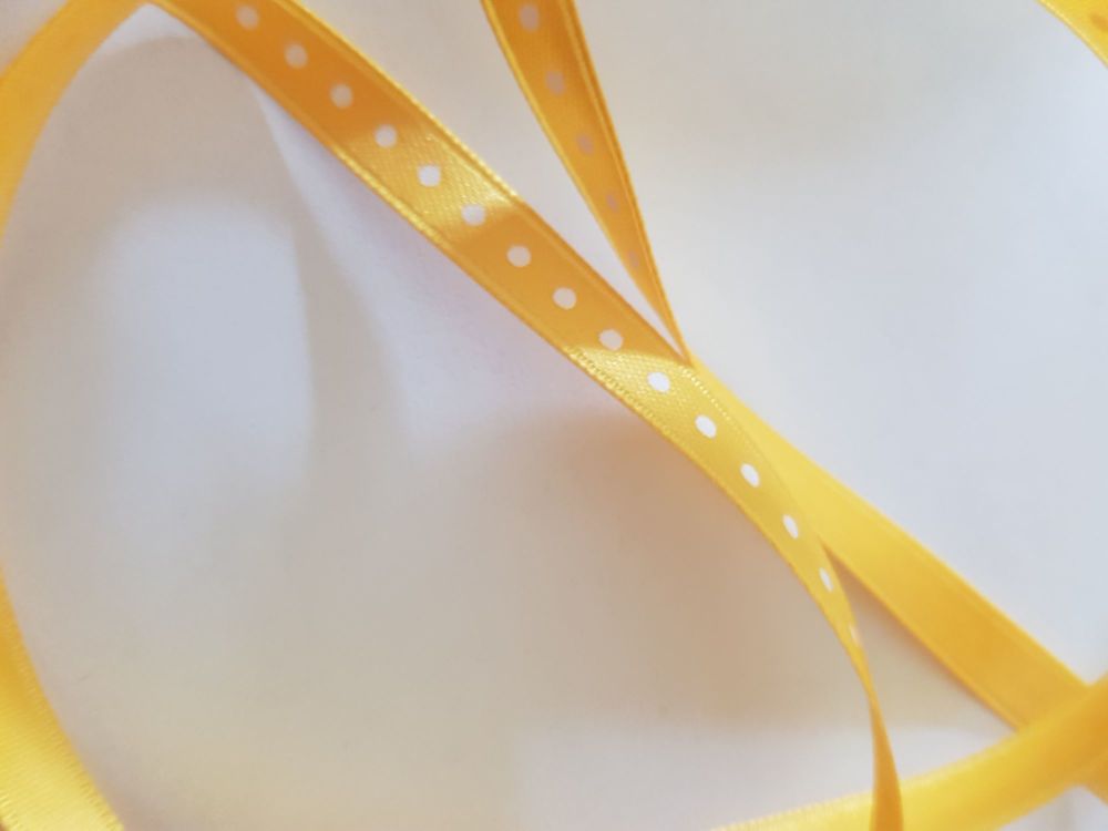 Yellow with White Dot Ribbon 6mm (per metre)