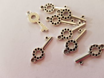 Key Charms (Pack of 8) CH08