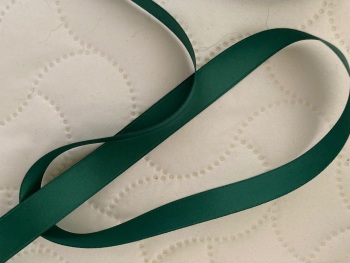 Green Double Satin  Ribbon 15mm (2 metre pack) 