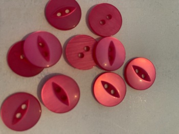 Cerise Pink Fisheye Button 14mm (Pack of 12)